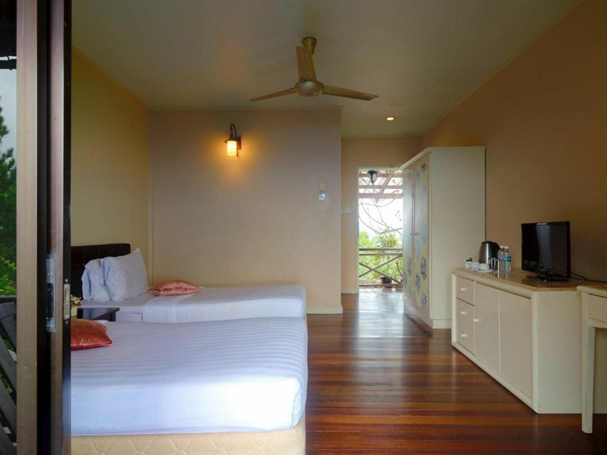 Kasih Sayang Hill Resort Kota Kinabalu Eksteriør billede